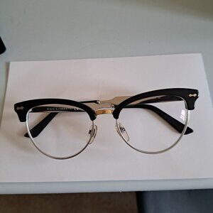 Authentic GUCCI  GG eyeglasses - Style #4284 - Excellent condition
